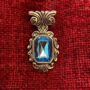 Premier Designs Pendant